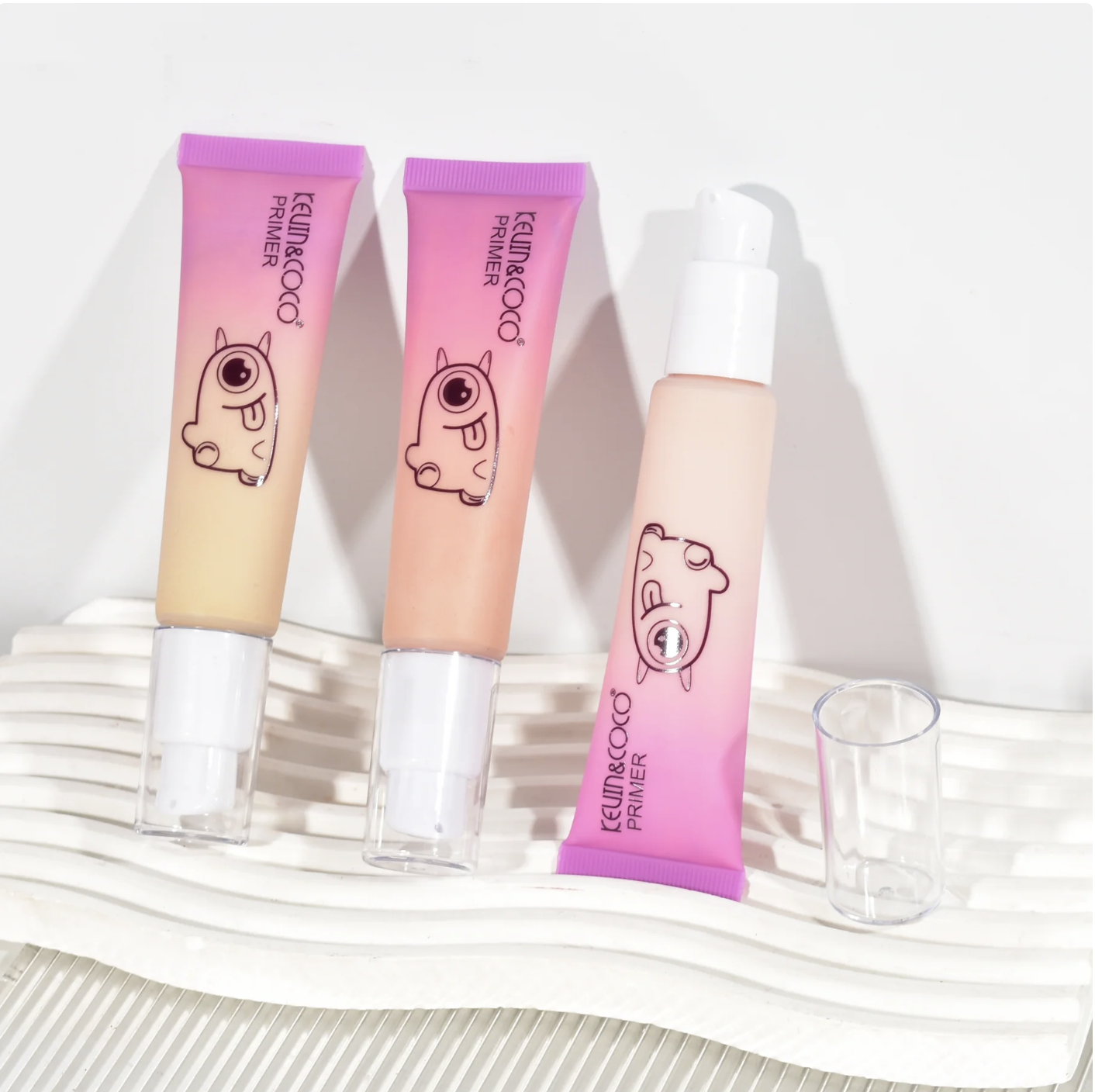 Lot de 24 primer hydratant monster de chez kevin & coco KC245680