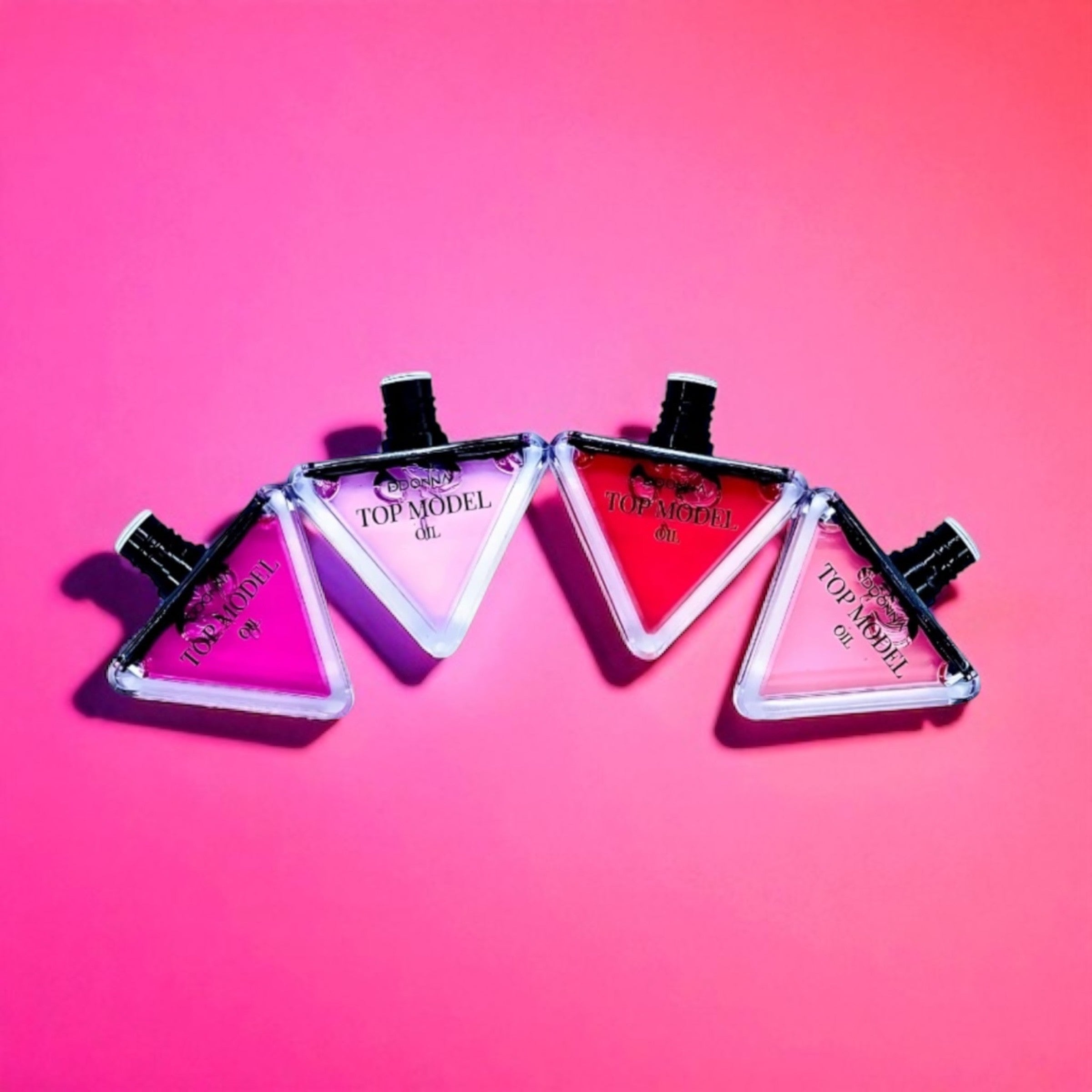 Lot de 24 top model oil 12296A - D'donna