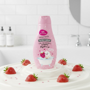 Pack of 5 - Strawberry Whipped Cream Scented Shower Gel 600ml - The Fruit Company