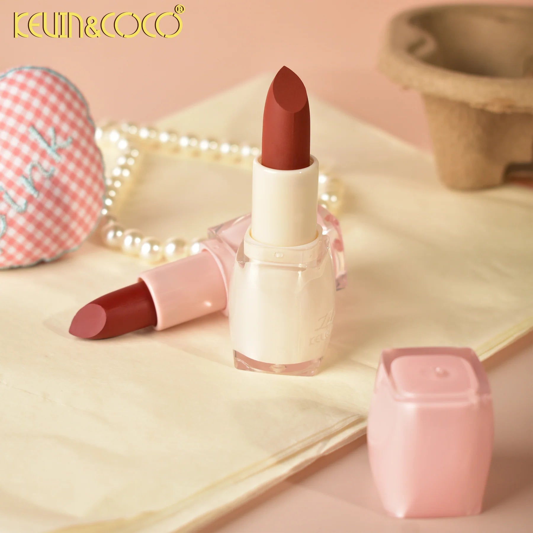 Set of 36 Pieces - Miss Lipstick - Kevin & Coco